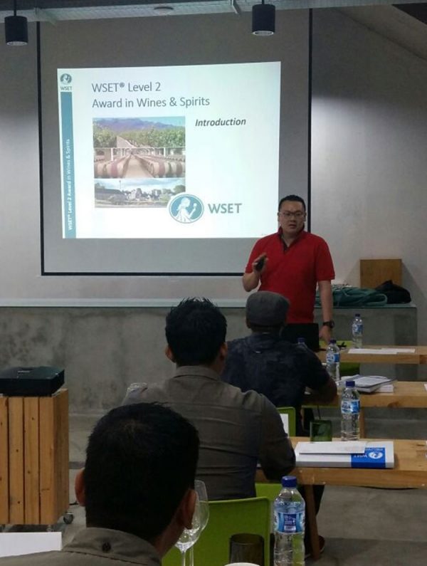 Wine education courses Wine education courses Singapore